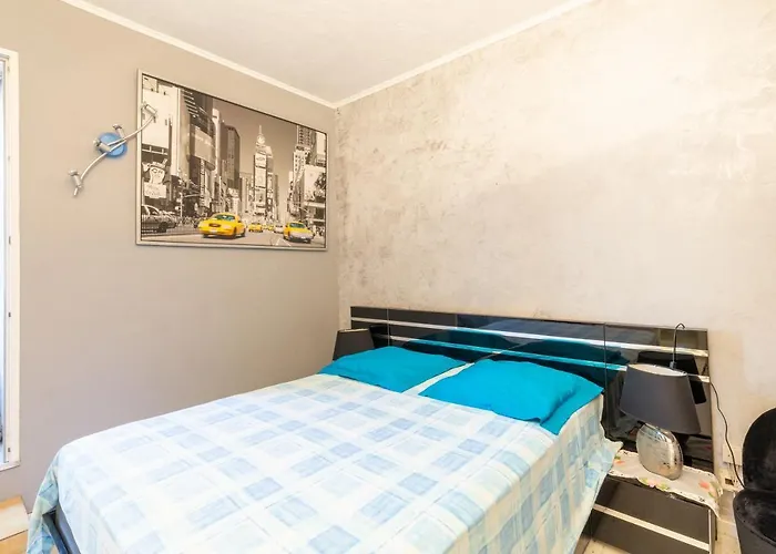 Semesterbostad La Maximoise *