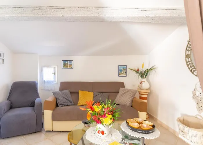 Semesterbostad La Maximoise